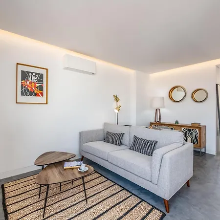 Apt. Praca Armas Ii *