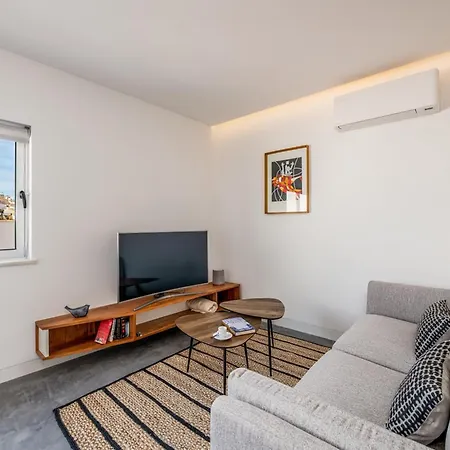 Apt. Praca Armas Ii לאגוּ‏ש